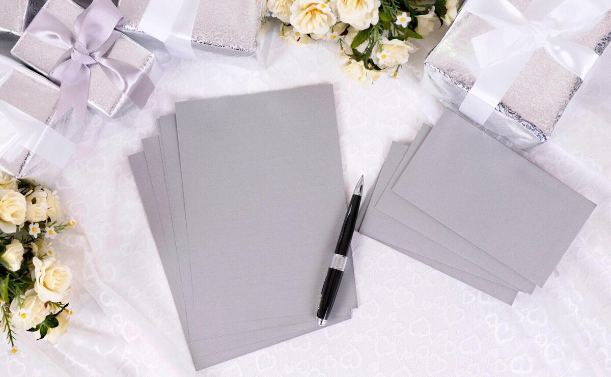 Blank wedding papers with presents